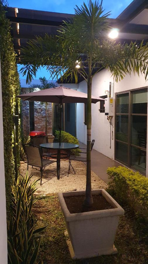 Villa Casa Hector, Con Jacuzzi, Cerca Del Foro Gnp. à Mérida Extérieur photo