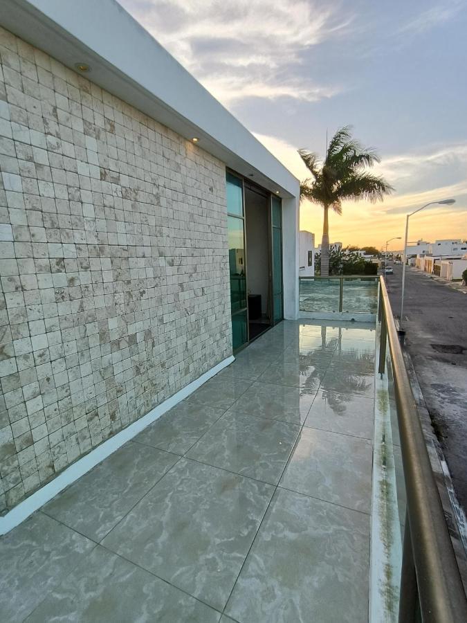Villa Casa Hector, Con Jacuzzi, Cerca Del Foro Gnp. à Mérida Extérieur photo