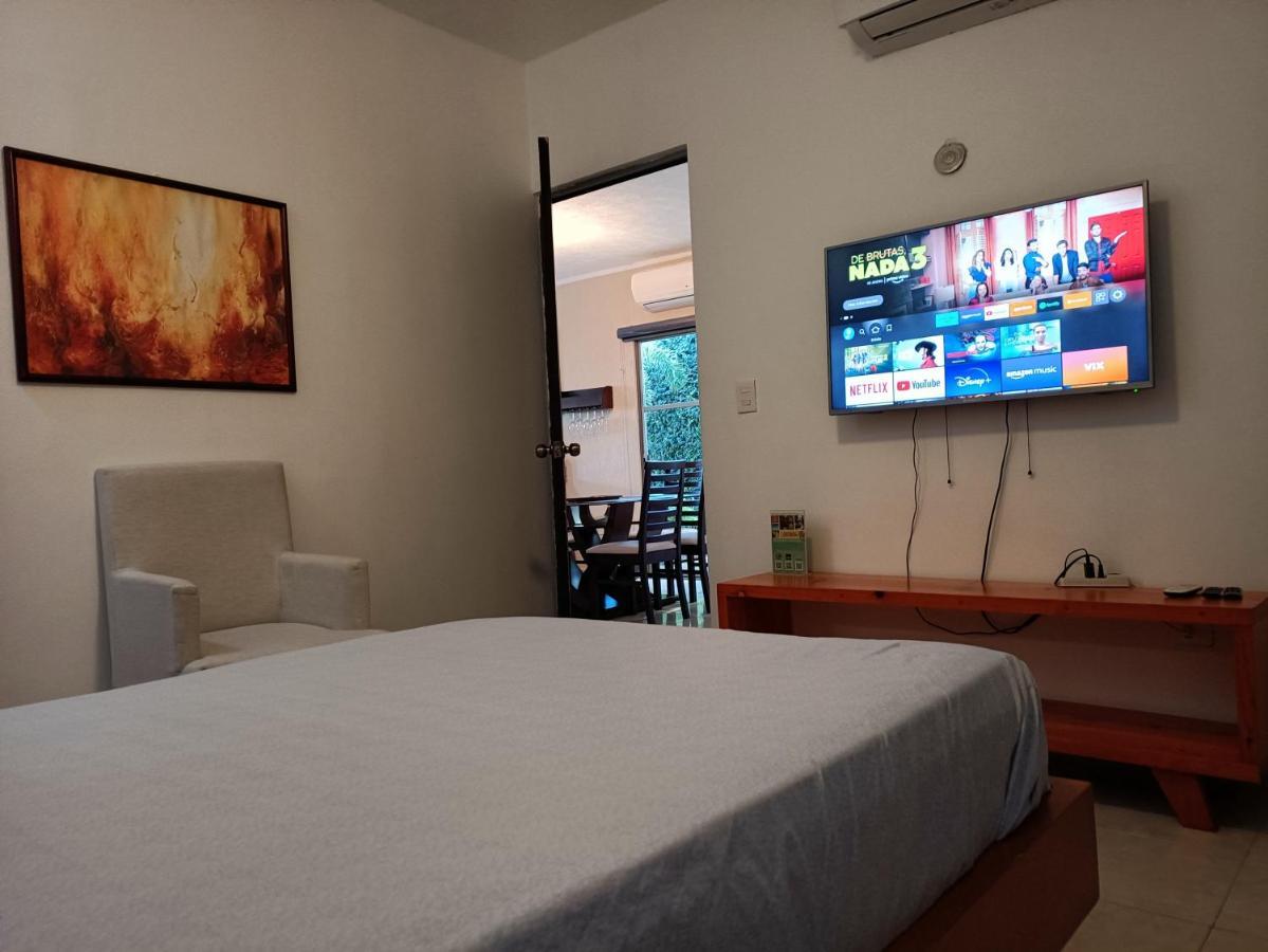 Villa Casa Hector, Con Jacuzzi, Cerca Del Foro Gnp. à Mérida Extérieur photo
